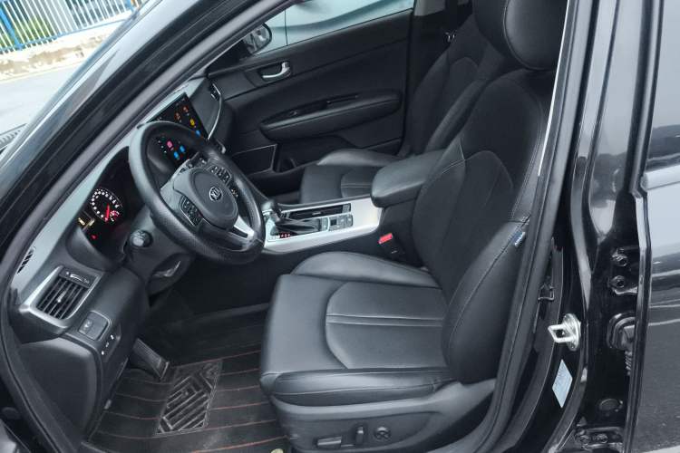 Used Kia K5 New Energy 2018 2.0L ZhiZun Edition Left Front Seat