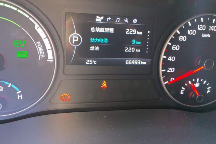 Used Kia K5 New Energy 2018 2.0L ZhiZun Edition Odometer Close Up