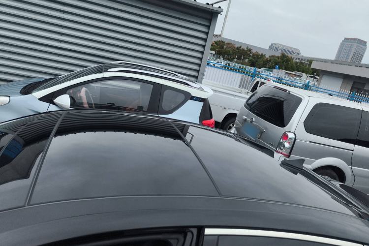 Used Kia K5 New Energy 2018 2.0L ZhiZun Edition Roof