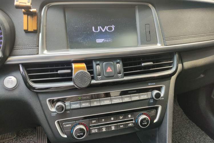 Used Kia K5 New Energy 2018 2.0L Smart Enjoyment Version Audio And AC Panel