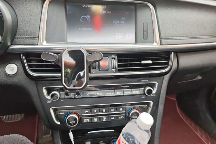 Used Kia K5 New Energy 2018 2.0L Smart Enjoyment Version Audio And AC Panel