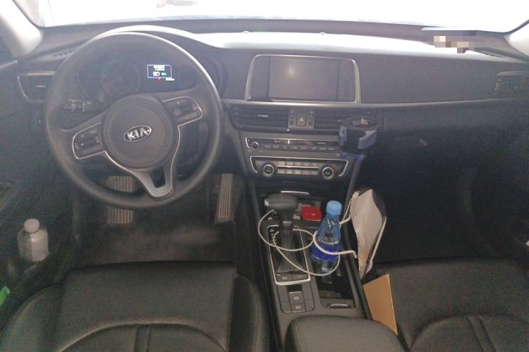 Used Kia K5 New Energy 2018 2.0L Smart Enjoyment Version Center Console