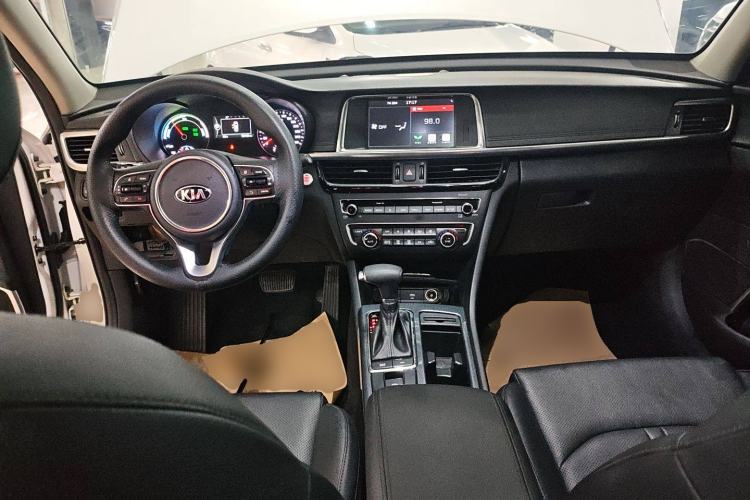 Used Kia K5 New Energy 2018 2.0L Smart Enjoyment Version Center Console