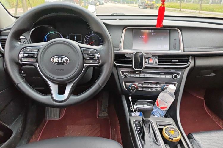 Used Kia K5 New Energy 2018 2.0L Smart Enjoyment Version Center Console