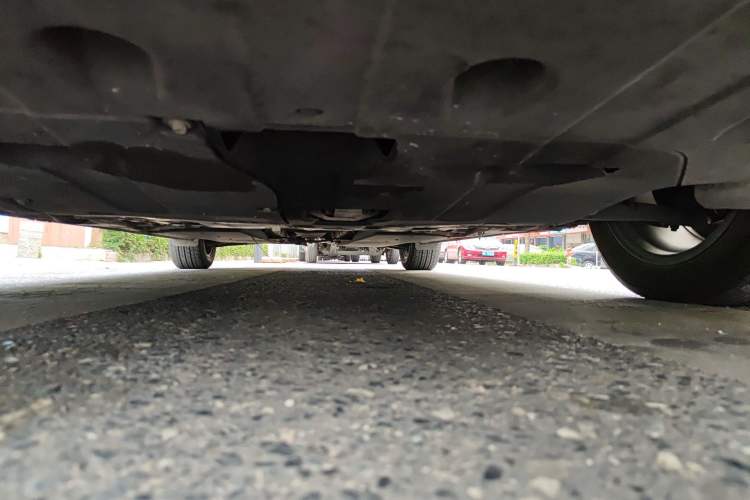 Used Kia K5 New Energy 2018 2.0L ZhiZun Edition Chassis Front
