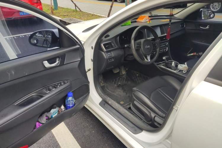 Used Kia K5 New Energy 2018 2.0L Smart Enjoyment Version Driver Seat