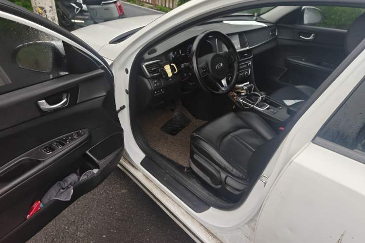 Used Kia K5 New Energy 2018 2.0L Smart Enjoyment Version Driver Seat
