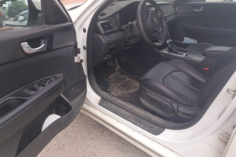 Used Kia K5 New Energy 2018 2.0L Smart Enjoyment Version Driver Seat