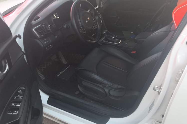 Used Kia K5 New Energy 2018 2.0L Smart Enjoyment Version Driver Seat