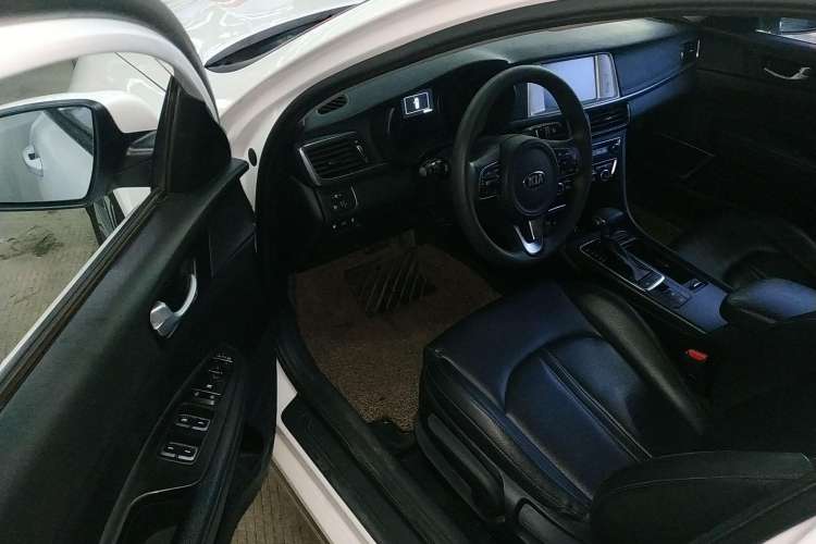 Used Kia K5 New Energy 2018 2.0L Smart Enjoyment Version Driver Seat