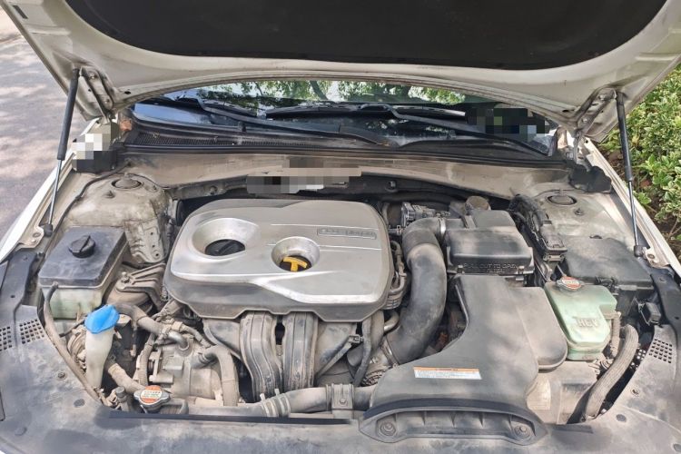 Used Kia K5 New Energy 2018 2.0L Smart Enjoyment Version Engine Bay