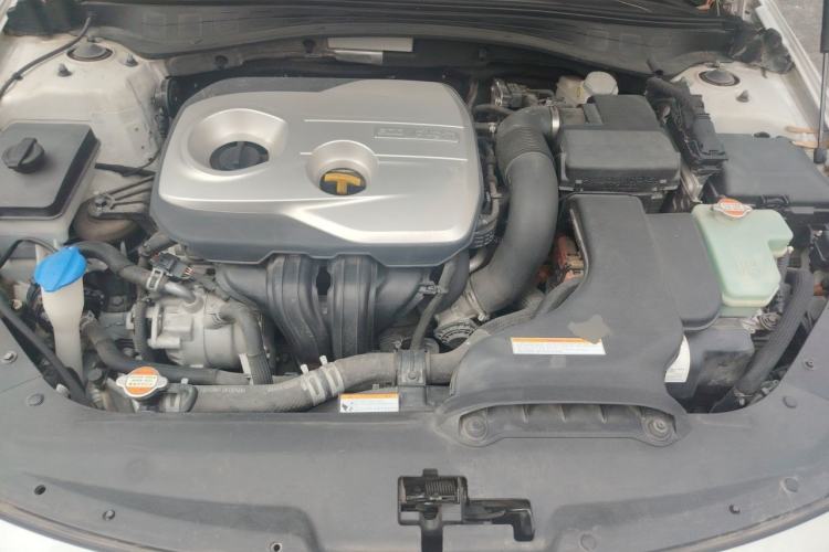 Used Kia K5 New Energy 2018 2.0L Smart Enjoyment Version Engine Bay