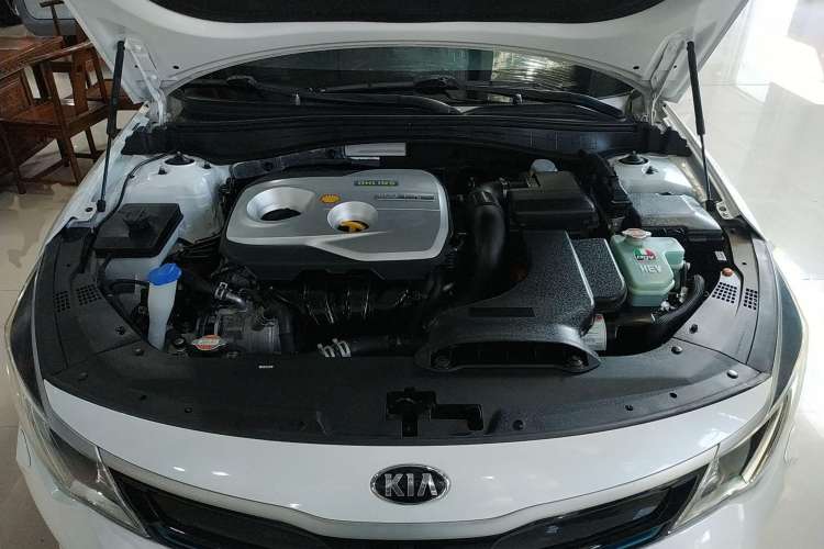 Used Kia K5 New Energy 2018 2.0L ZhiZun Edition Engine Bay