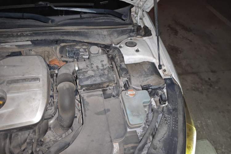 Used Kia K5 New Energy 2018 2.0L Smart Enjoyment Version Engine Bay Left