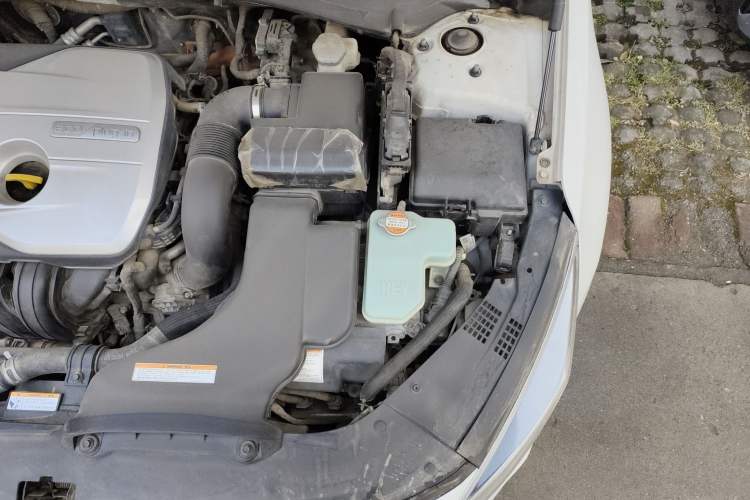 Used Kia K5 New Energy 2018 2.0L Smart Enjoyment Version Engine Bay Left