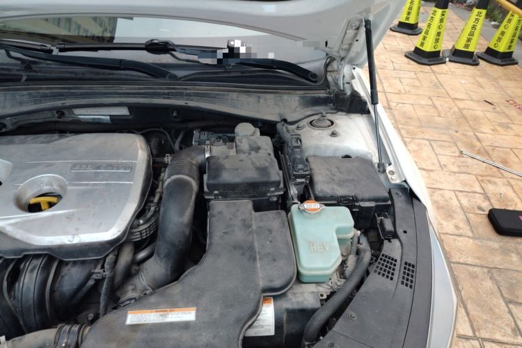 Used Kia K5 New Energy 2018 2.0L Smart Enjoyment Version Engine Bay Left