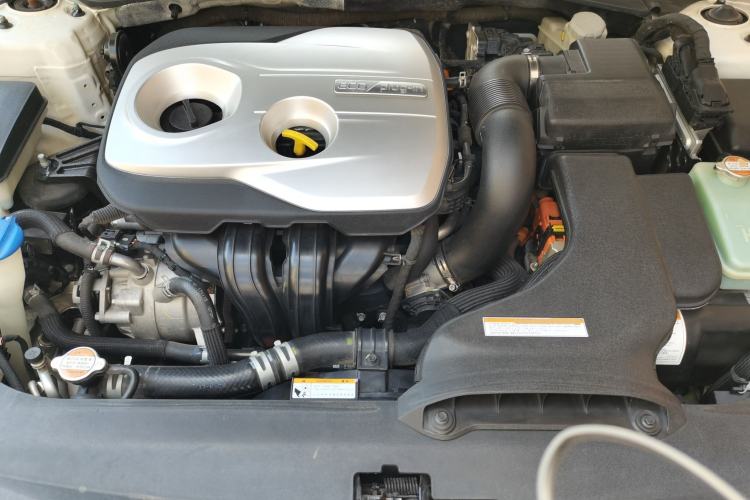 Used Kia K5 New Energy 2018 2.0L Smart Enjoyment Version Engine Bay