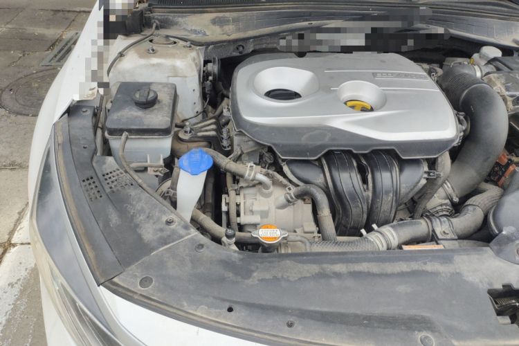 Used Kia K5 New Energy 2018 2.0L Smart Enjoyment Version Engine Bay Right