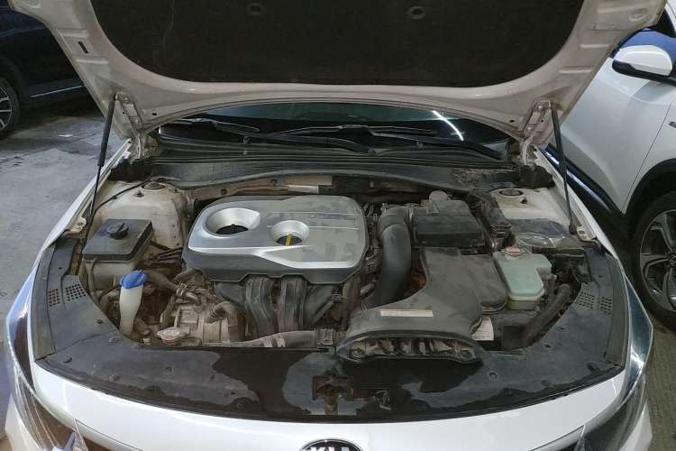Used Kia K5 New Energy 2018 2.0L Smart Enjoyment Version Engine Bay