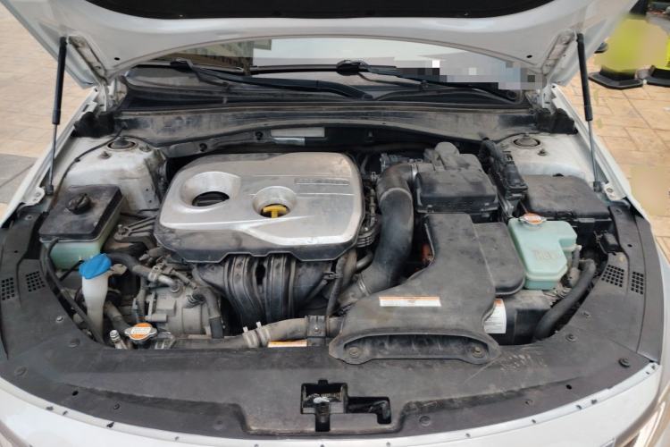 Used Kia K5 New Energy 2018 2.0L Smart Enjoyment Version Engine Bay