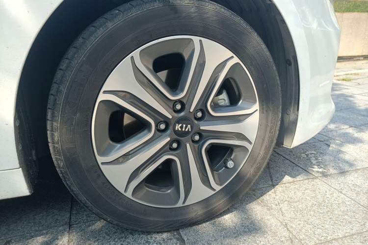 Used Kia K5 New Energy 2018 2.0L Smart Enjoyment Version Exterior 2