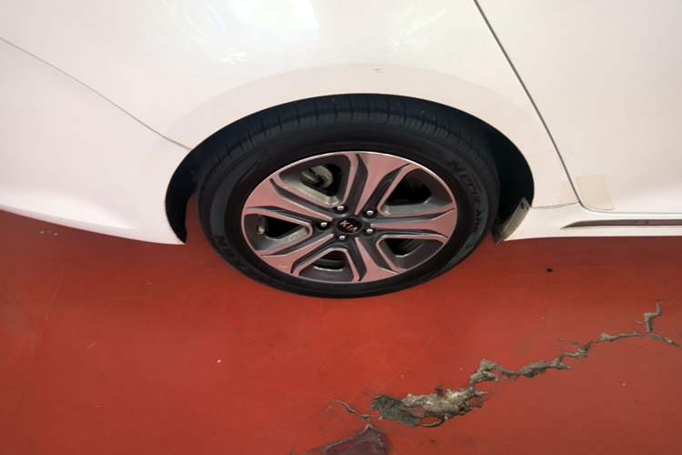 Used Kia K5 New Energy 2018 2.0L Smart Enjoyment Version Exterior 5