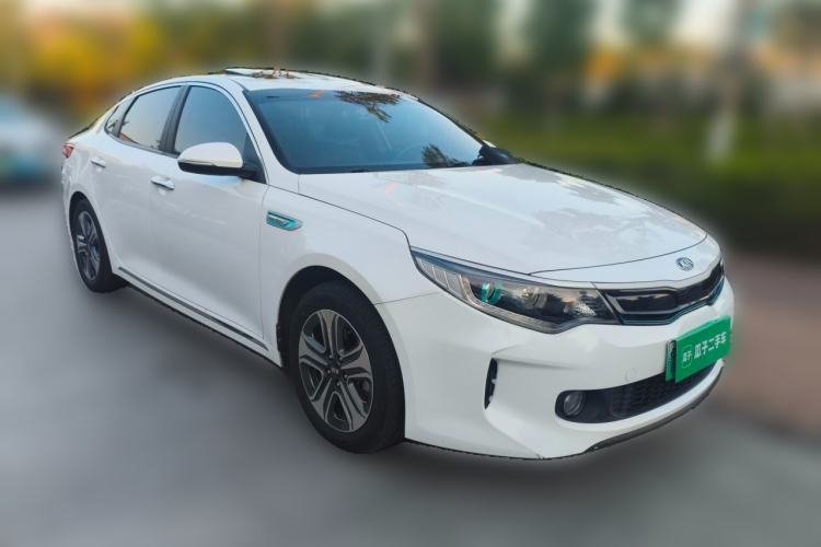 Used Kia K5 New Energy 2018 2.0L Smart Enjoyment Version Front Right 45 Deg