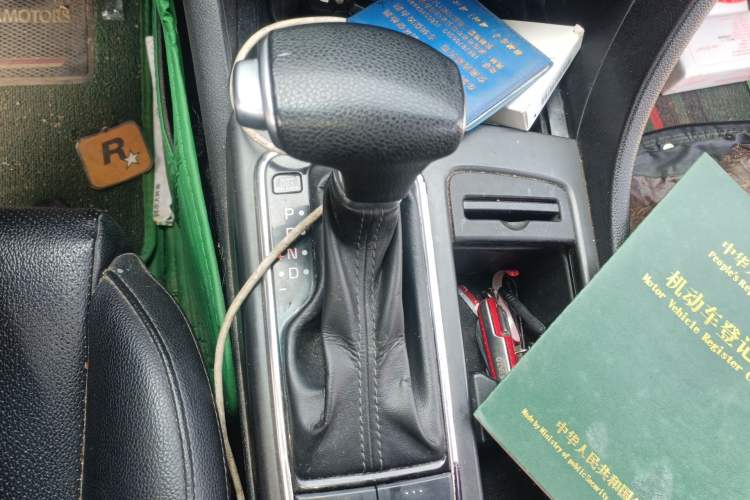 Used Kia K5 New Energy 2018 2.0L Smart Enjoyment Version Gear Lever