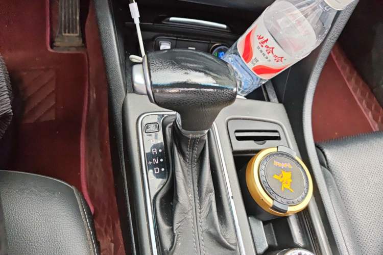 Used Kia K5 New Energy 2018 2.0L Smart Enjoyment Version Gear Lever
