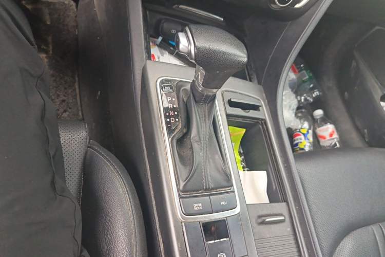Used Kia K5 New Energy 2018 2.0L Smart Enjoyment Version Gear Lever