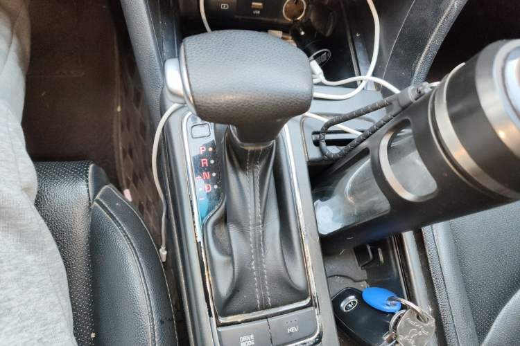 Used Kia K5 New Energy 2018 2.0L Smart Enjoyment Version Gear Lever