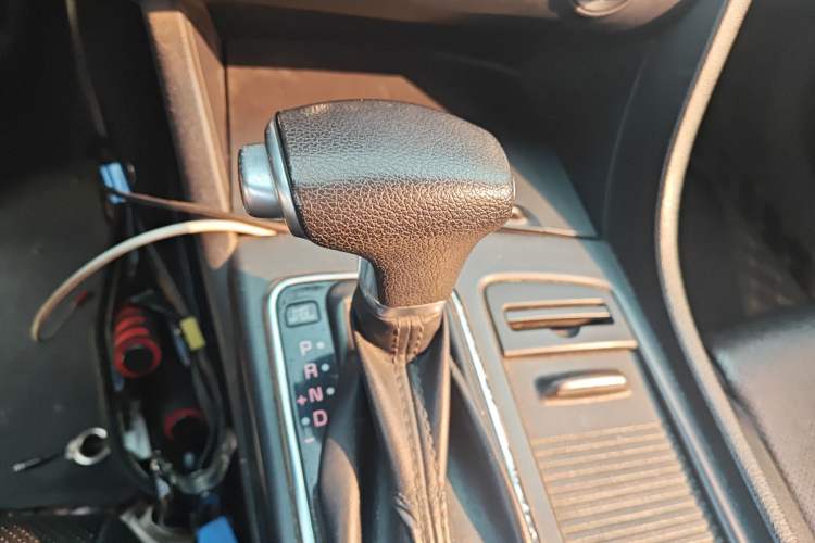 Used Kia K5 New Energy 2018 2.0L Smart Enjoyment Version Gear Lever