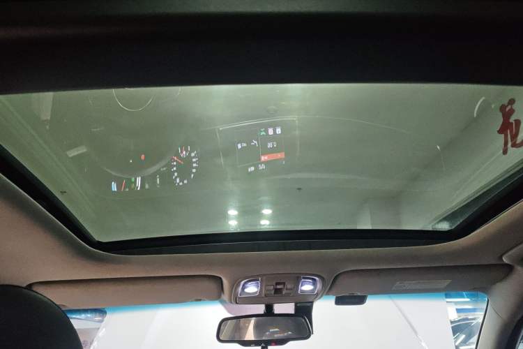 Used Kia K5 New Energy 2018 2.0L Smart Enjoyment Version Headliner
