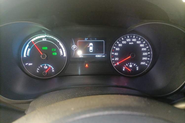 Used Kia K5 New Energy 2018 2.0L Smart Enjoyment Version Instrument Cluster