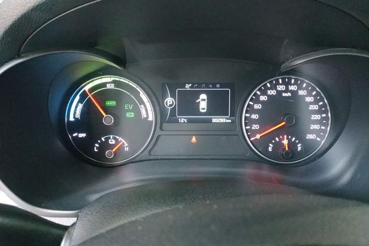 Used Kia K5 New Energy 2018 2.0L ZhiZun Edition Instrument Cluster