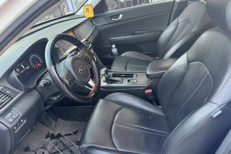 Used Kia K5 New Energy 2018 2.0L Smart Enjoyment Version Interior 2