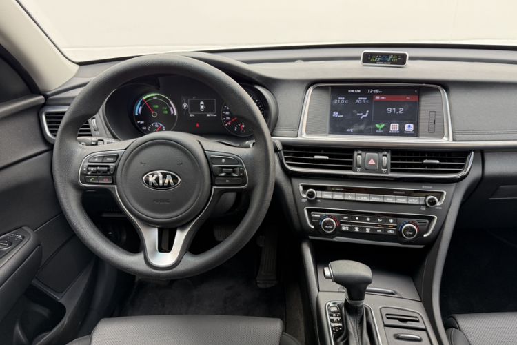 Used Kia K5 New Energy 2018 2.0L Smart Enjoyment Version Interior 7