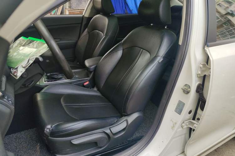 Used Kia K5 New Energy 2018 2.0L Smart Enjoyment Version Left Front Seat