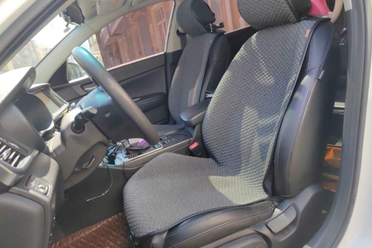 Used Kia K5 New Energy 2018 2.0L Smart Enjoyment Version Left Front Seat