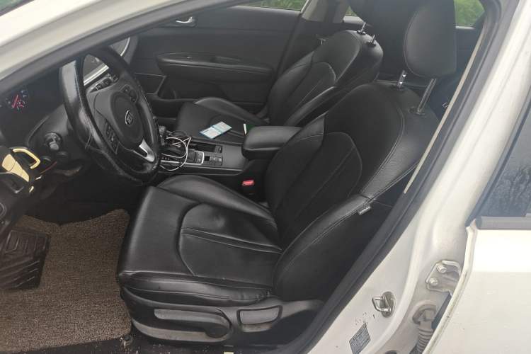 Used Kia K5 New Energy 2018 2.0L Smart Enjoyment Version Left Front Seat