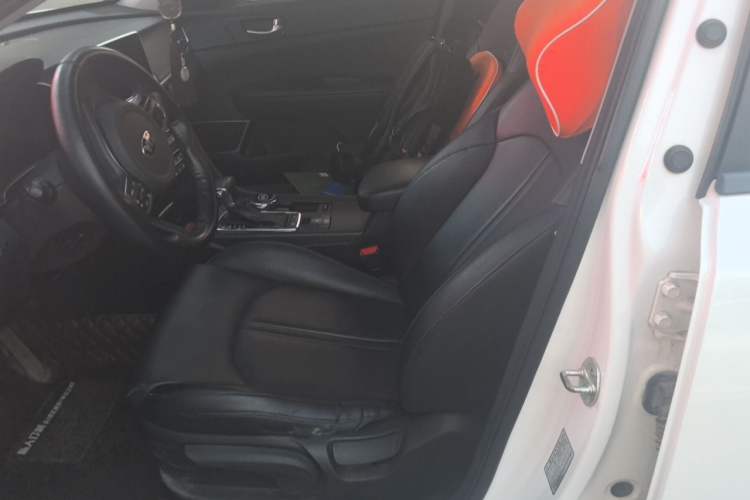 Used Kia K5 New Energy 2018 2.0L Smart Enjoyment Version Left Front Seat