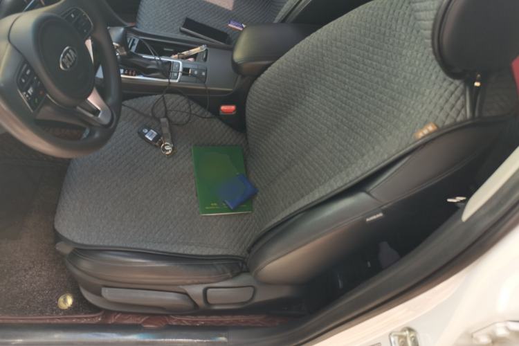 Used Kia K5 New Energy 2018 2.0L Smart Enjoyment Version Left Front Seat