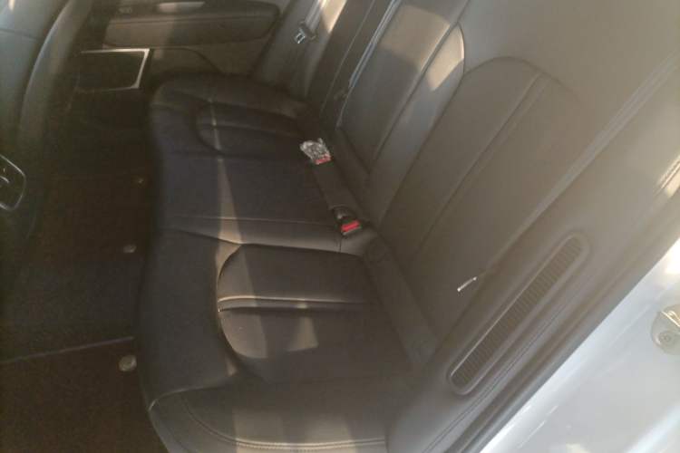 Used Kia K5 New Energy 2018 2.0L Smart Enjoyment Version Left Rear Seat