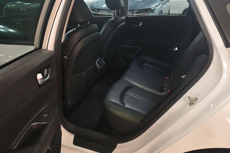 Used Kia K5 New Energy 2018 2.0L Smart Enjoyment Version Left Rear Seat
