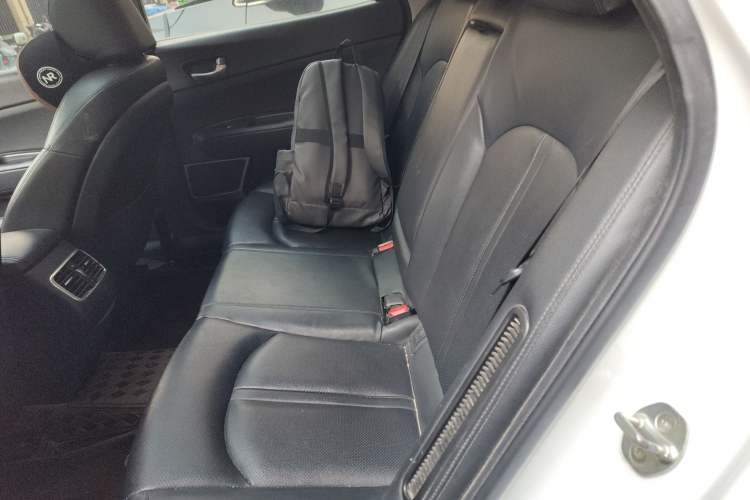 Used Kia K5 New Energy 2018 2.0L Smart Enjoyment Version Left Rear Seat