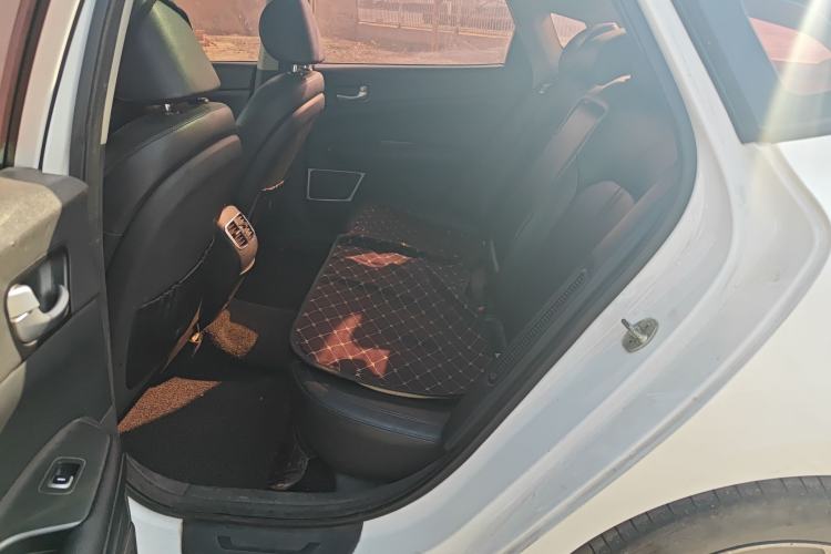 Used Kia K5 New Energy 2018 2.0L Smart Enjoyment Version Left Rear Seat