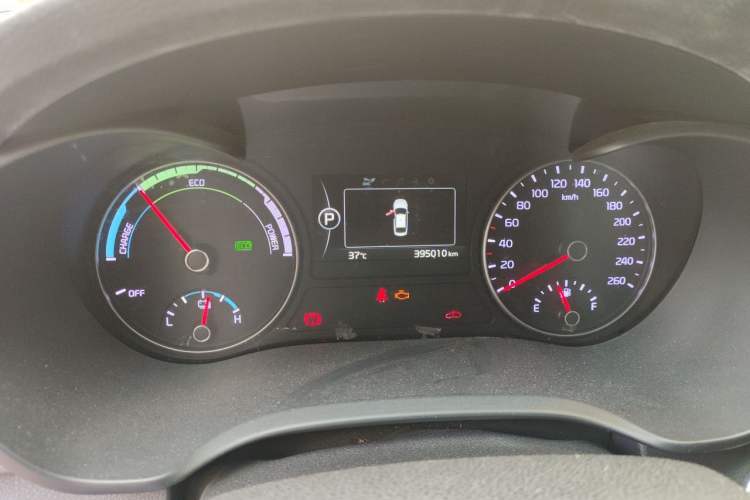 Used Kia K5 New Energy 2018 2.0L Smart Enjoyment Version Odometer Close Up