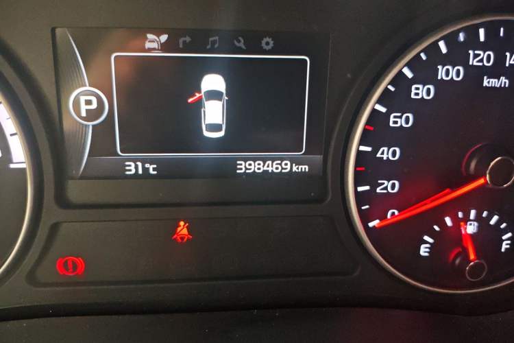 Used Kia K5 New Energy 2018 2.0L Smart Enjoyment Version Odometer Close Up