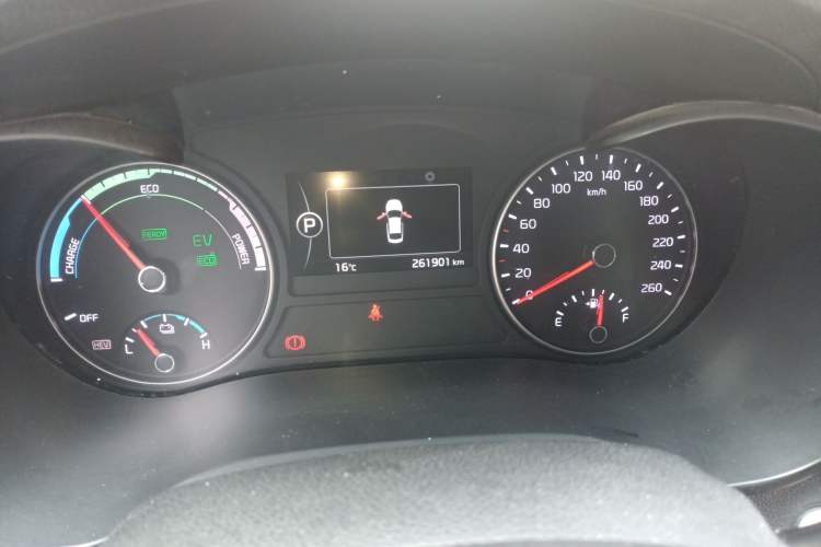 Used Kia K5 New Energy 2018 2.0L Smart Enjoyment Version Odometer Close Up