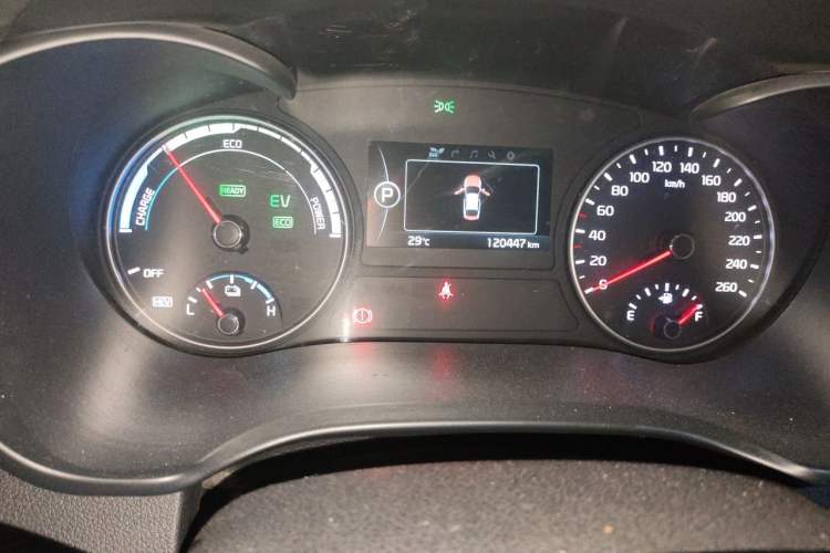 Used Kia K5 New Energy 2018 2.0L Smart Enjoyment Version Odometer Close Up